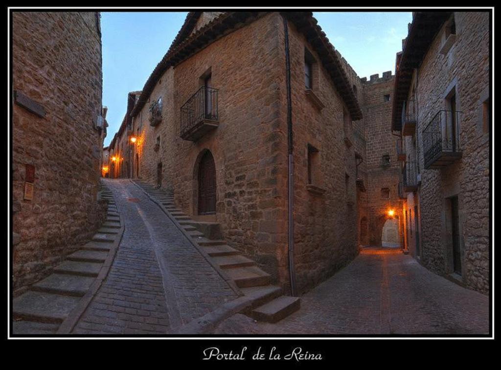 Hotel El Peiron à Sos del Rey Católico Extérieur photo